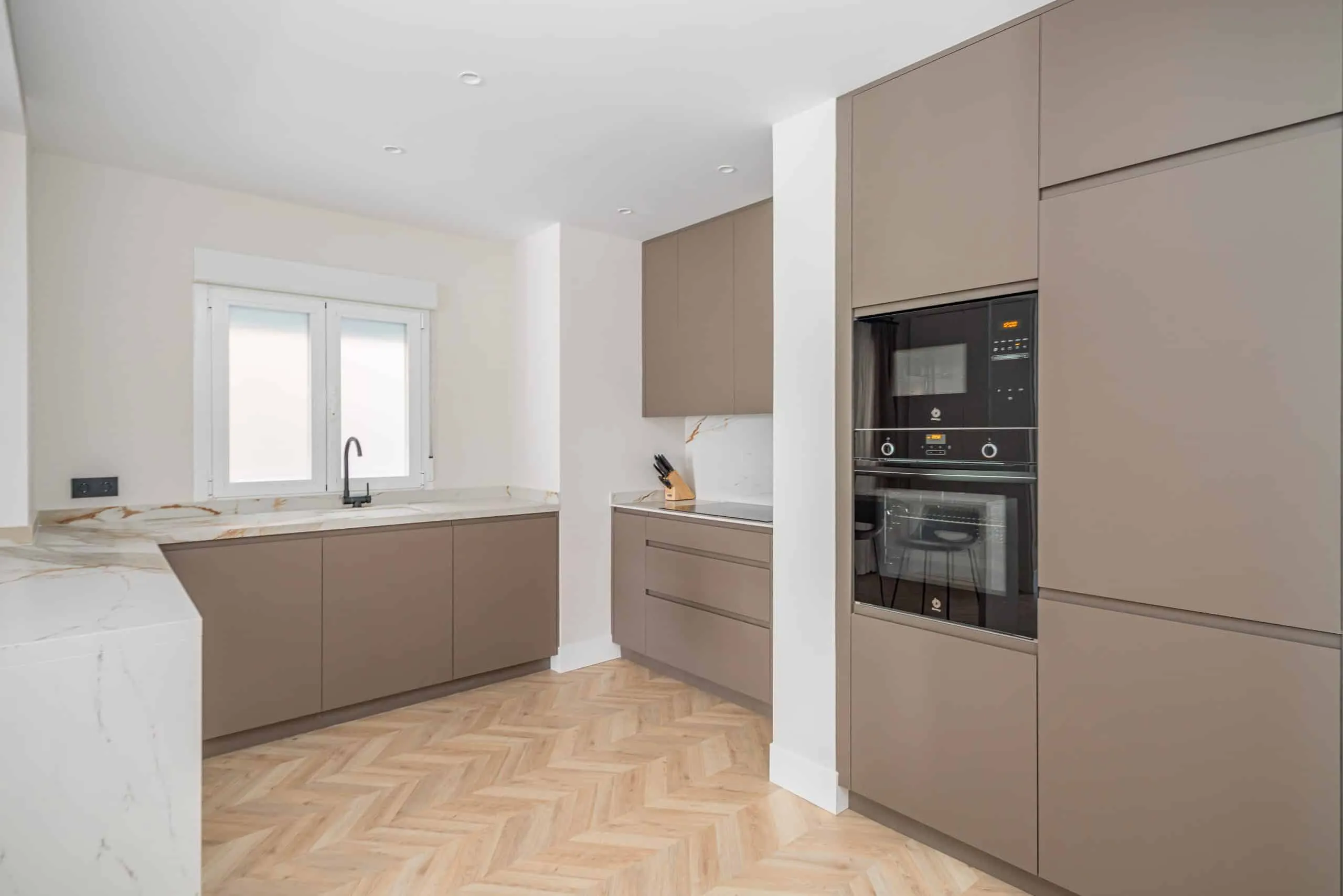 Nunez-de-Balboa-40-esc2-2oC-Raul-Arctempus-28-scaled