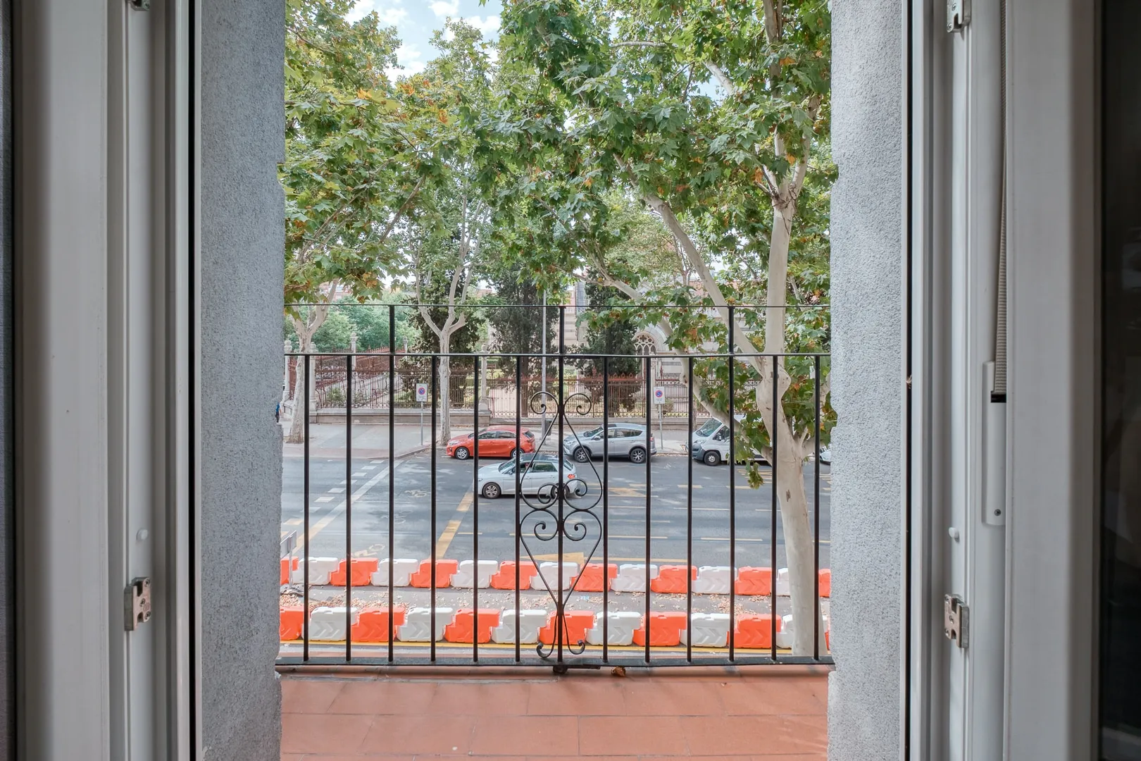 paseo-reina-cristina-18