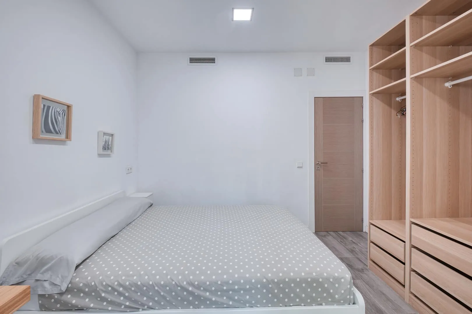 paseo-reina-cristina-24