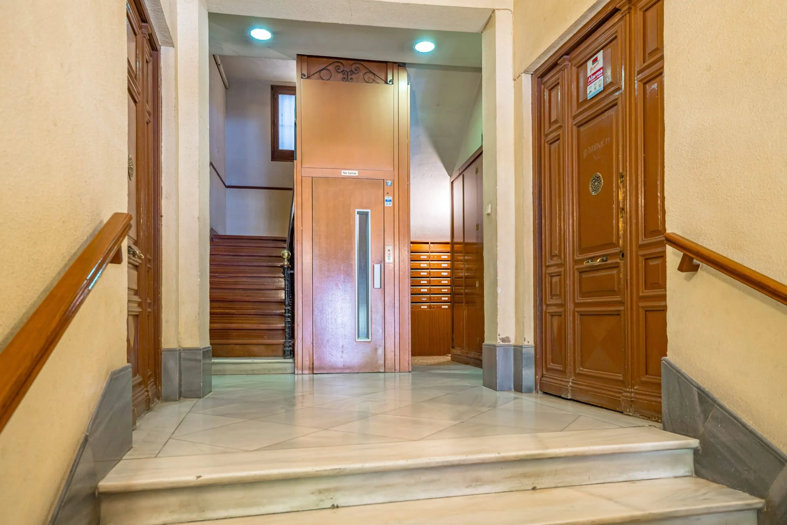 Barcelo-1-1o-izq-Bestflat-28-scaled